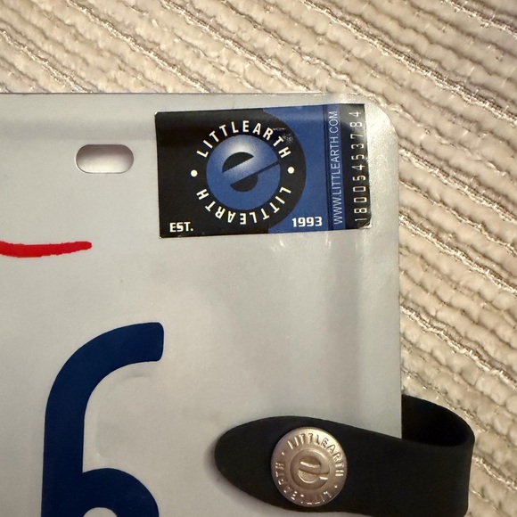 Little Earth Vintage License Plate Photo Album - Picture 6 of 8